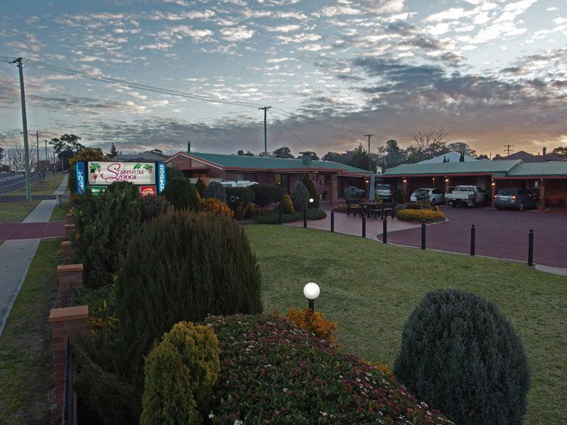 Stannum Lodge Motor Inn スタンソープ エクステリア 写真